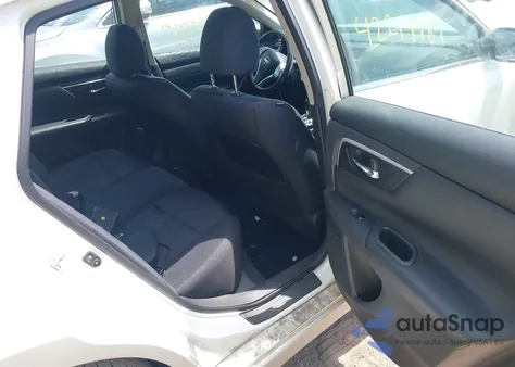 2017 Nissan Altima 2.5 Sr из США, поврежденный, VIN 1N4AL3AP2HC272753